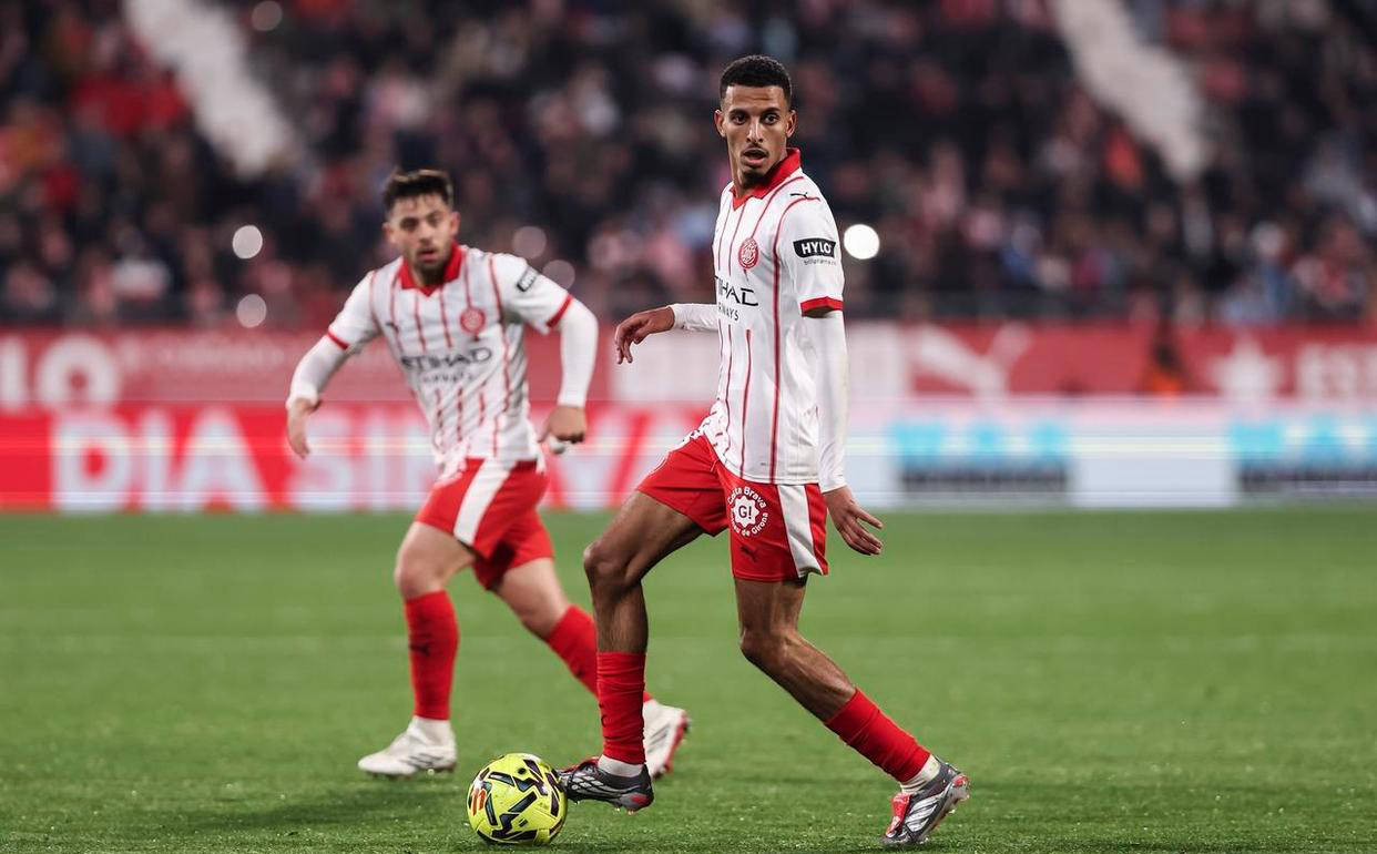 2-1逆转！20岁曼城租借新星自摆乌龙，助西甲第6塞尔塔豪取四连胜